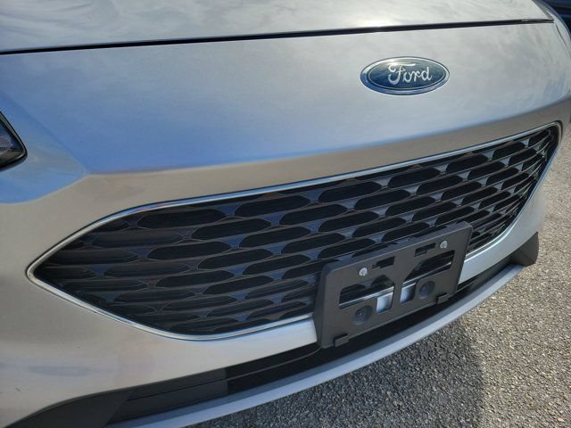 Certified 2020 Ford Escape SE AWD/4WD image 13