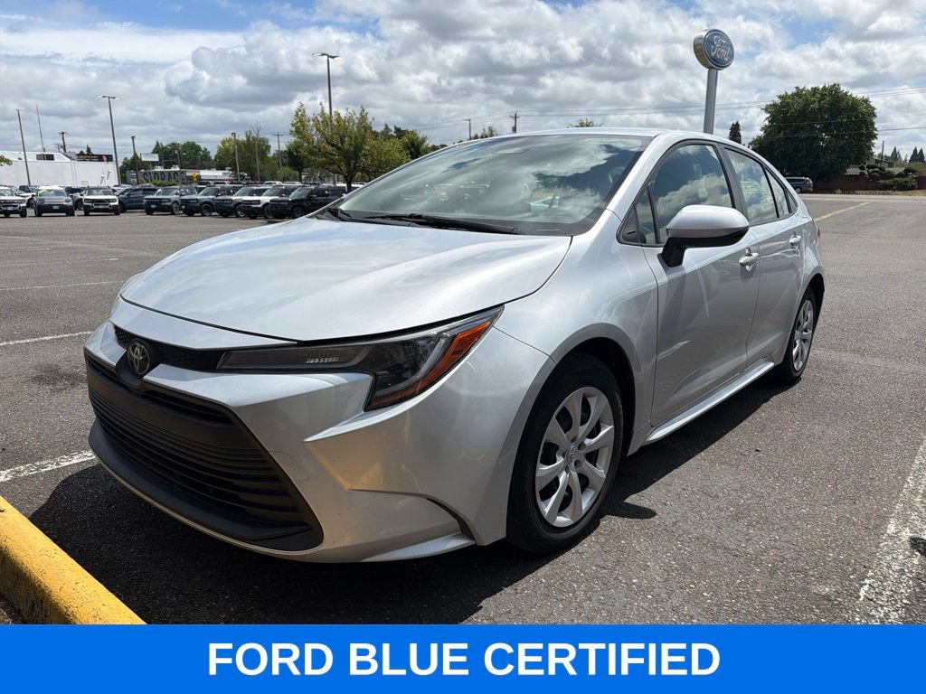 Used 2024 Toyota Corolla LE FWD image 1