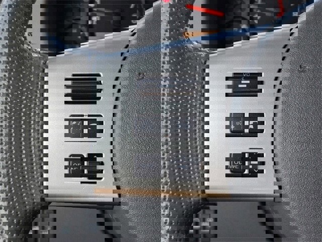 Used 2018 Nissan Frontier SV image 19