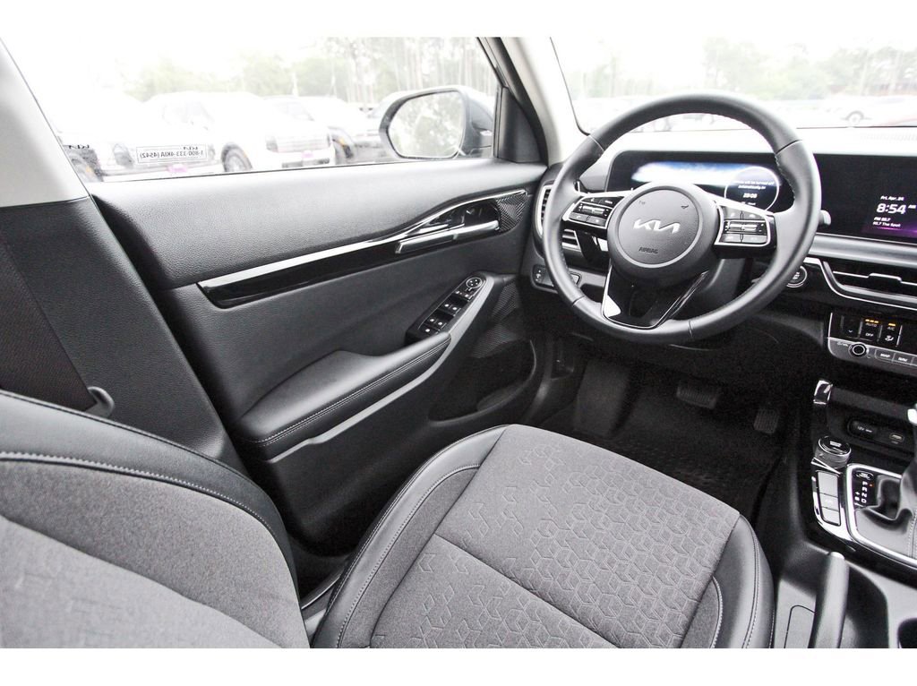 Used 2024 Kia Seltos S FWD image 11