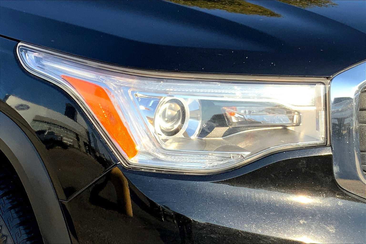 Used 2019 GMC Acadia SLE w/ Driver Alert Package I image 23