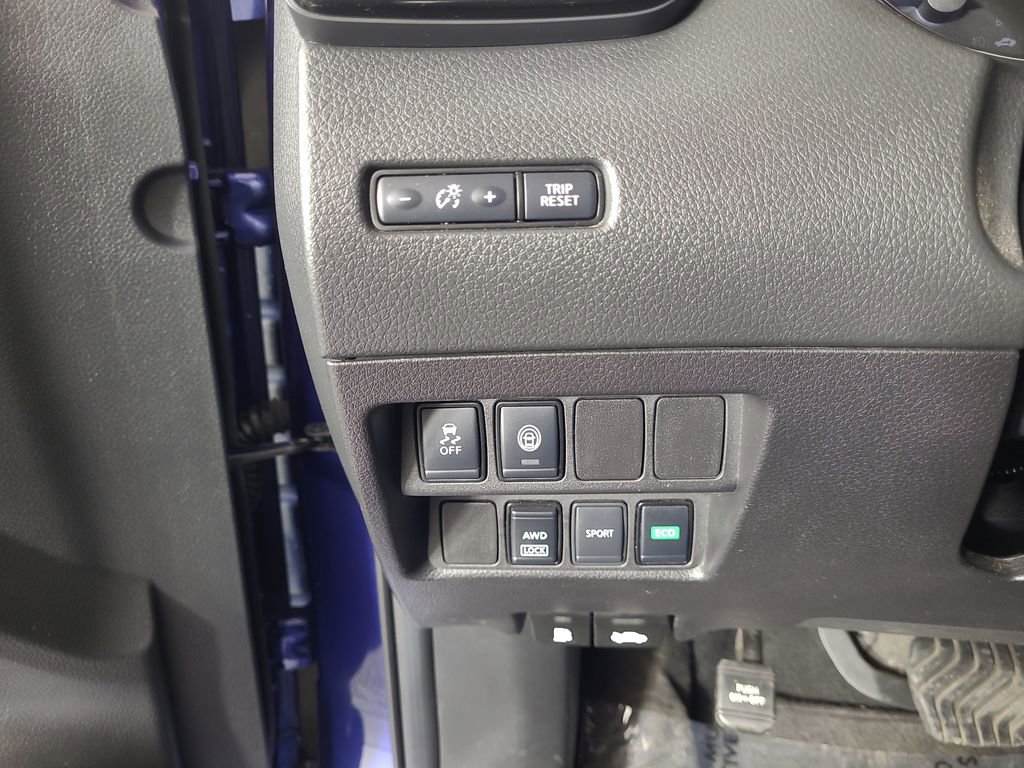 Used 2021 Nissan Rogue Sport S AWD/4WD image 14