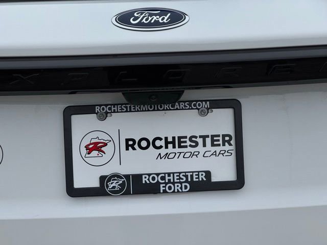 Certified 2025 Ford Explorer Platinum w/ Ultimate Package image 41