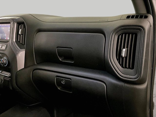 Used 2020 Chevrolet Silverado 1500 Custom Trail Boss w/ Custom Convenience Package AWD/4WD image 15