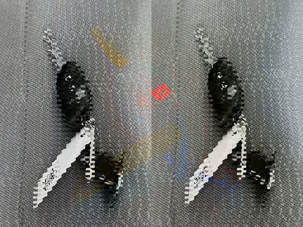 Used 2018 Toyota Tacoma SR5 image 23