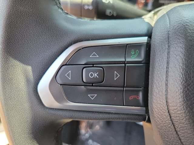 Used 2024 Jeep Compass Latitude AWD/4WD image 5