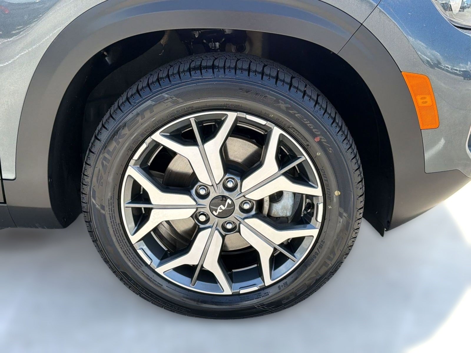 Used 2023 Kia Seltos EX AWD/4WD image 12