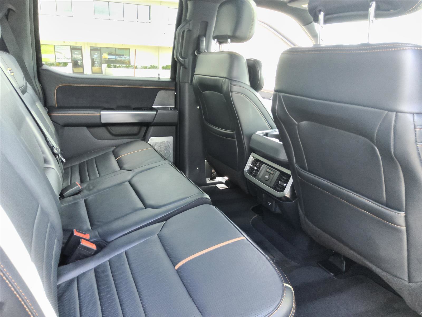 Certified 2024 Ford F350 Platinum w/ Tremor Off-Road Package image 25