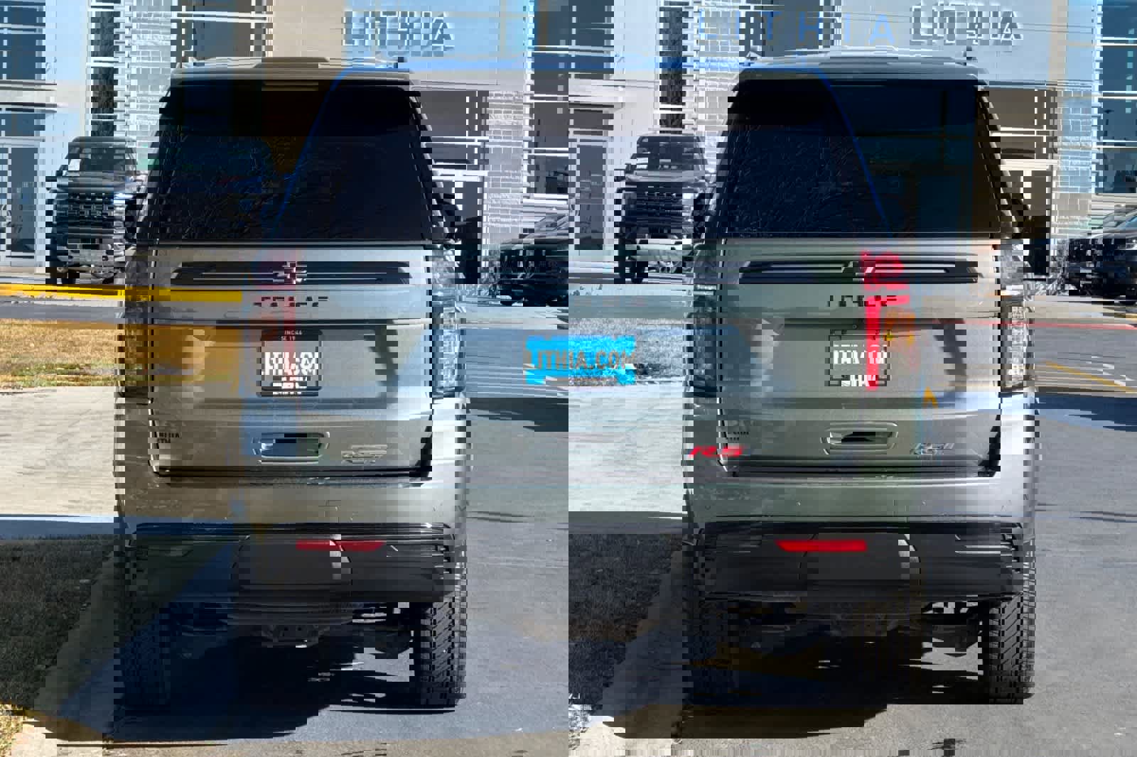 Used 2023 Chevrolet Tahoe RST w/ Luxury Package image 4