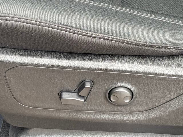 Used 2026 RAM 1500 Big Horn AWD/4WD image 8