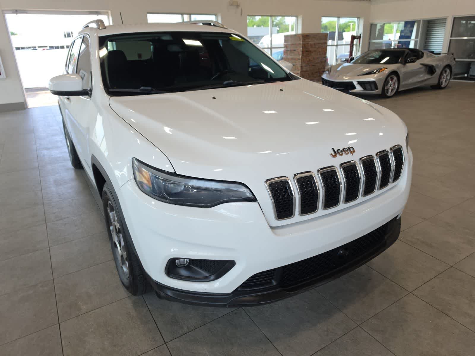 Used 2021 Jeep Cherokee Latitude Lux AWD/4WD image 4