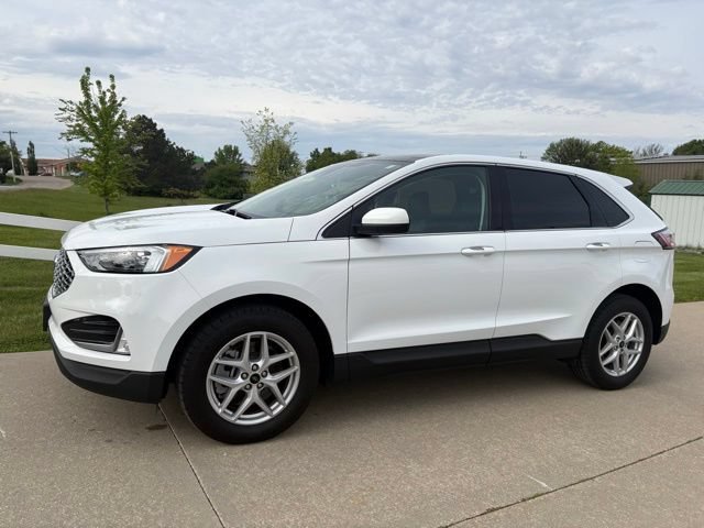 Certified 2024 Ford Edge SEL w/ Convenience Package AWD/4WD image 1