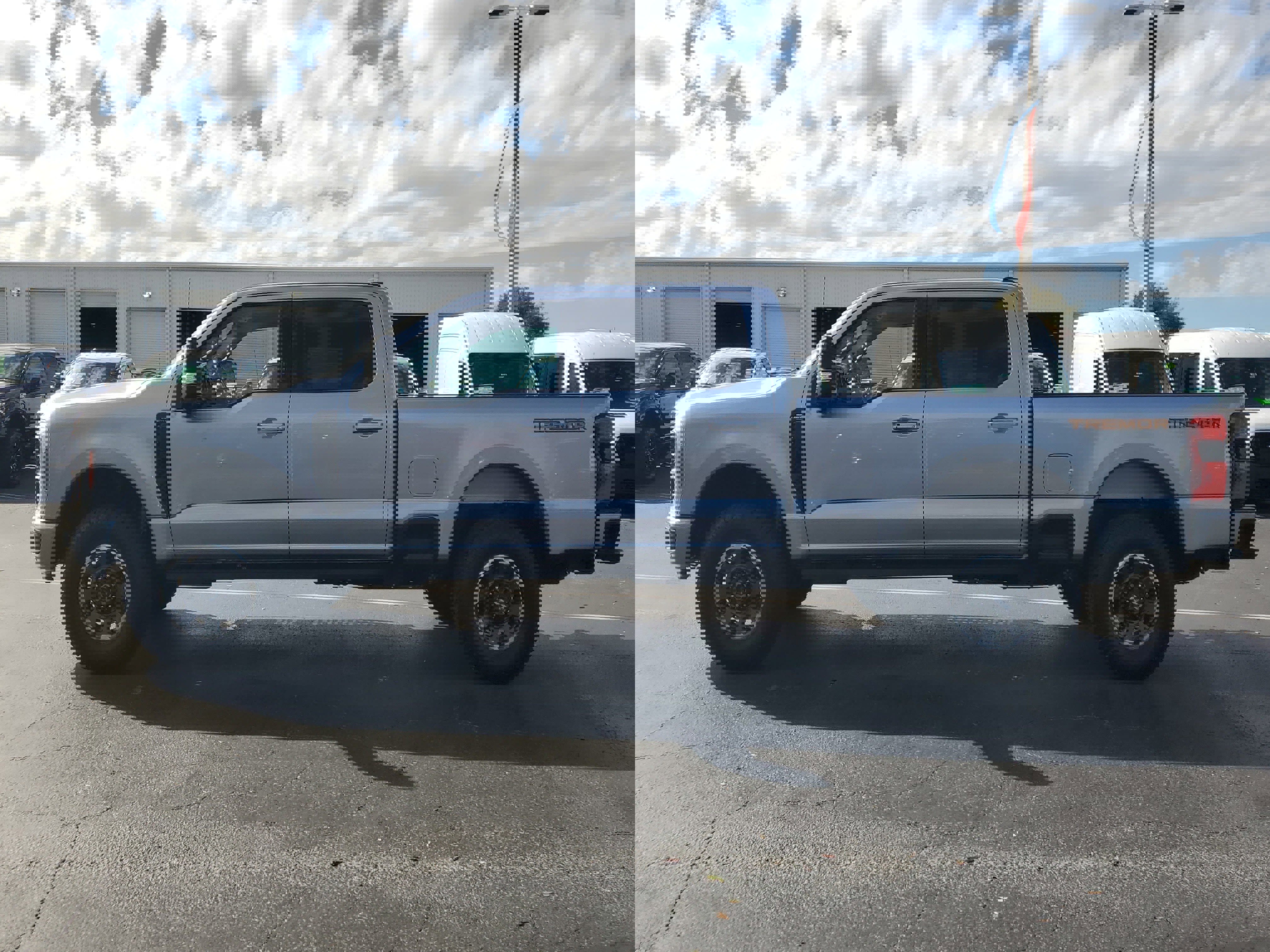 Certified 2024 Ford F250 Lariat w/ Lariat Ultimate Package image 4