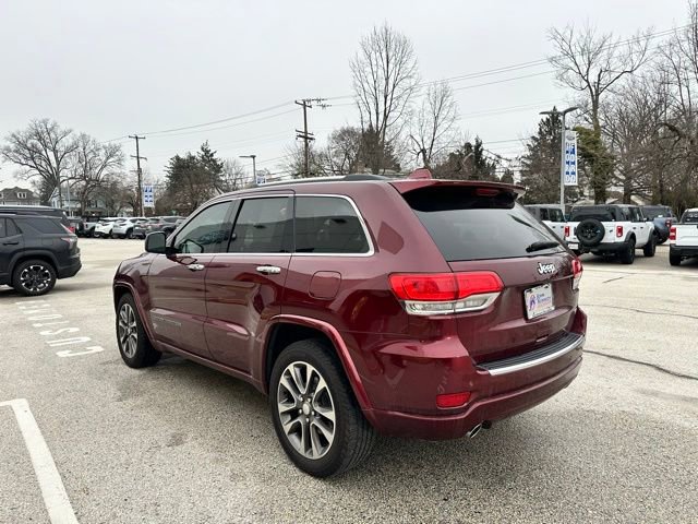 Used 2017 Jeep Grand Cherokee Overland w/ Jeep Active Safety Group image 10