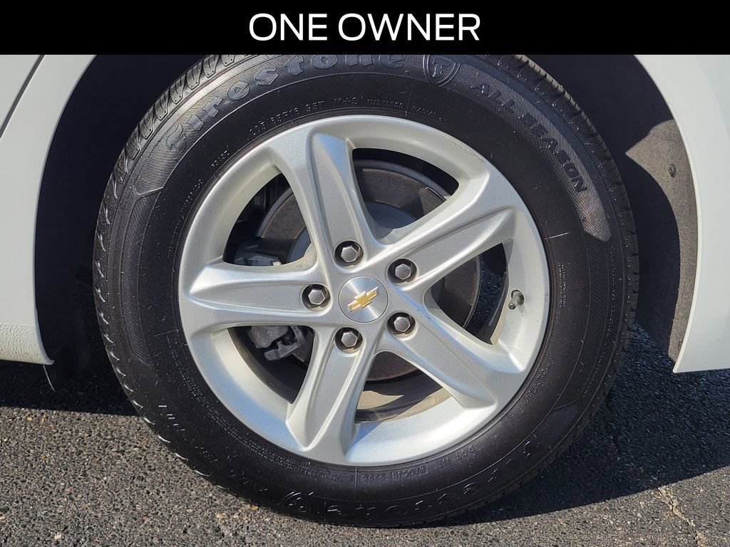 Used 2023 Chevrolet Malibu LS image 5