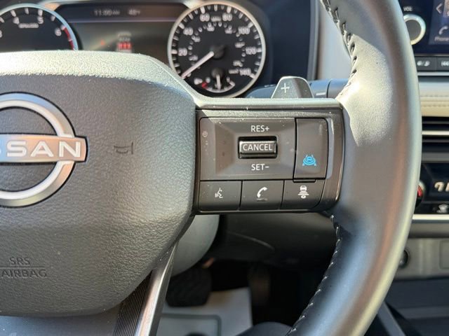 Used 2025 Nissan Rogue SV AWD/4WD image 22