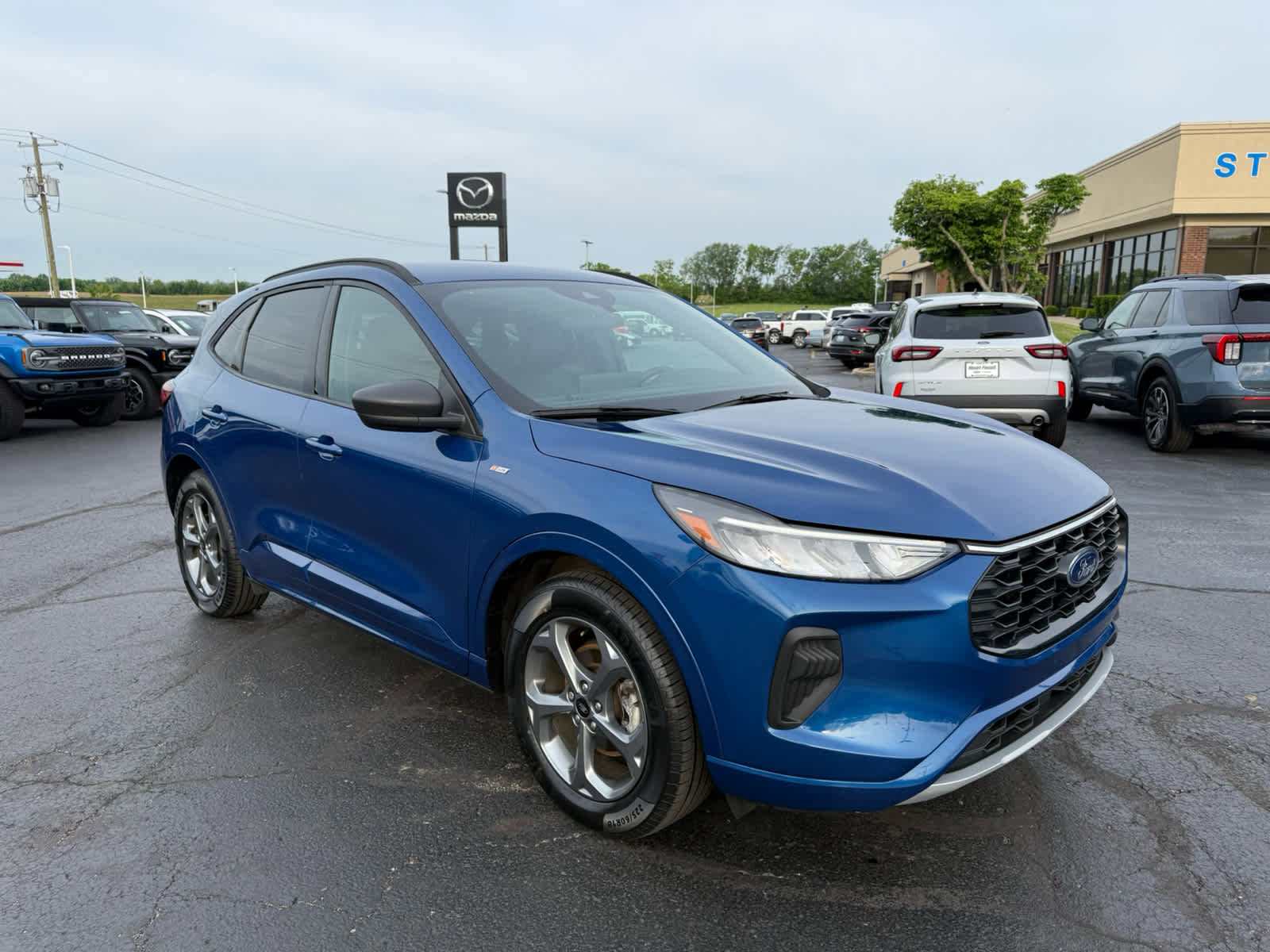 Certified 2023 Ford Escape ST-Line FWD image 1