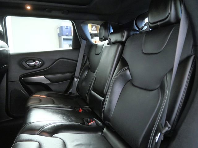 Used 2021 Jeep Cherokee Latitude Lux 80th Anniv w/ Quick Order Package 26U 80TH image 14