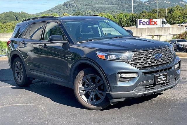 Certified 2022 Ford Explorer XLT w/ Equipment Group 202A RWD image 2