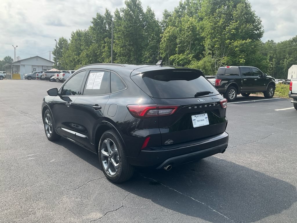 Certified 2023 Ford Escape ST-Line w/ Tech Pack #1 FWD image 7