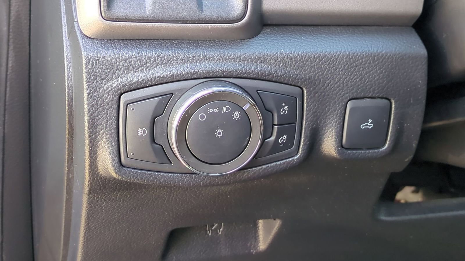 Certified 2022 Ford Ranger XL w/ Equipment Group 101A High image 19