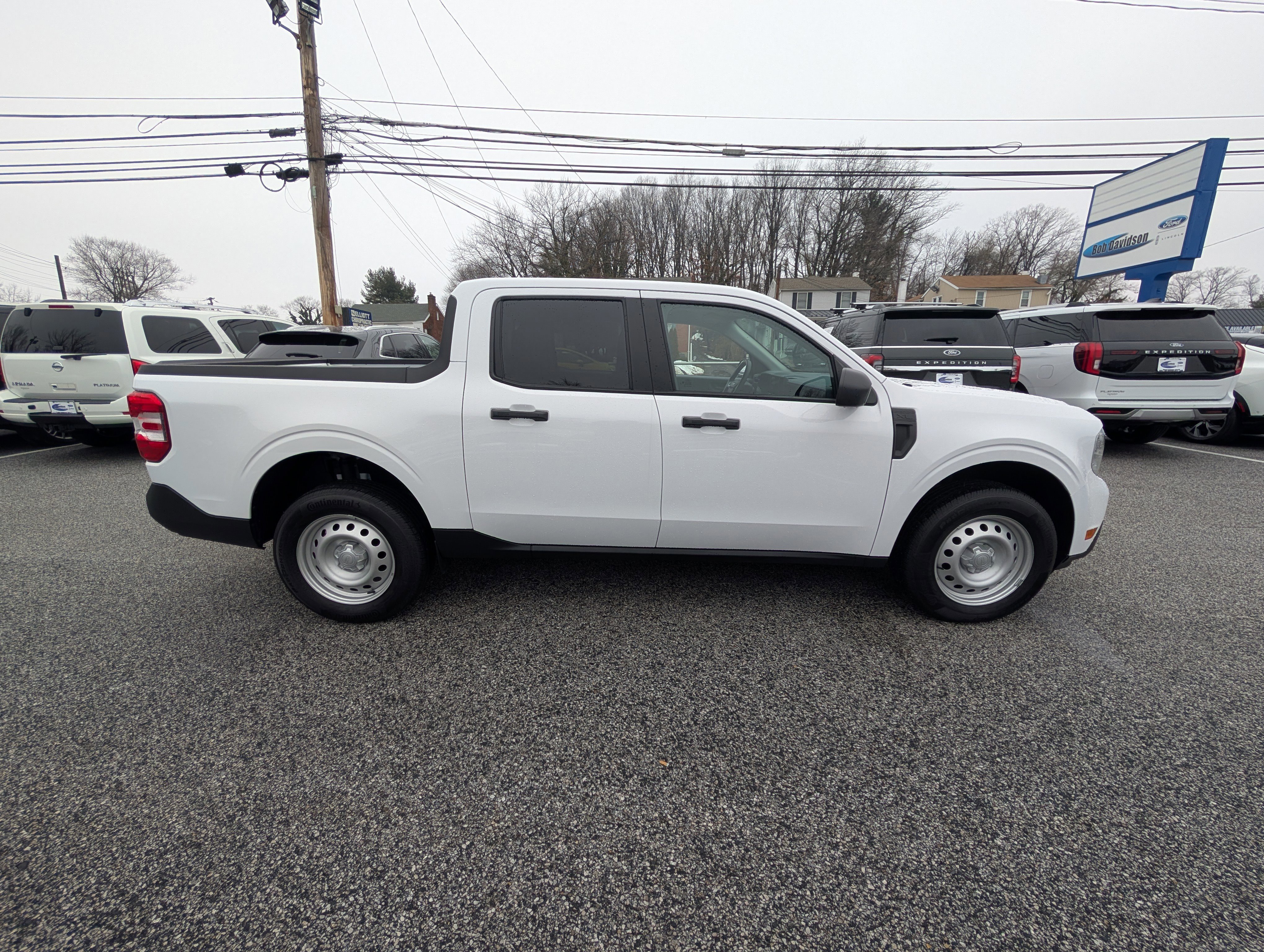 Certified 2024 Ford Maverick XL image 2