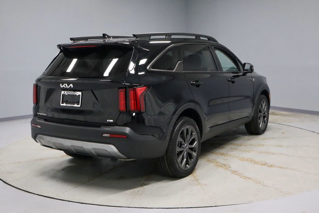 Used 2023 Kia Sorento SX Prestige image 5