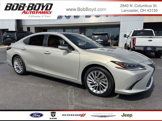 Used 2021 Lexus ES 350 Luxury w/ Accessory Package image 1