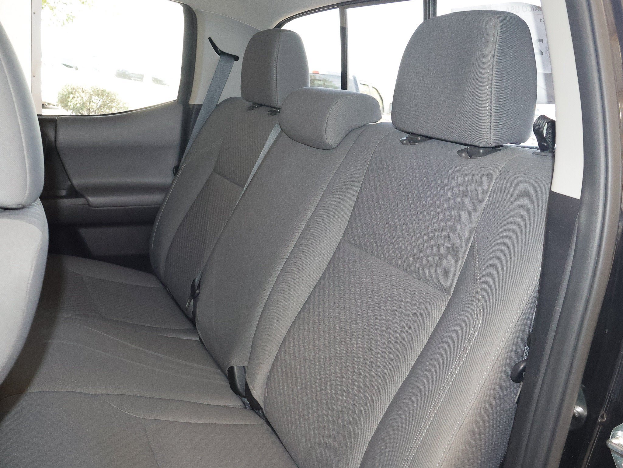 Used 2021 Toyota Tacoma SR AWD/4WD image 37