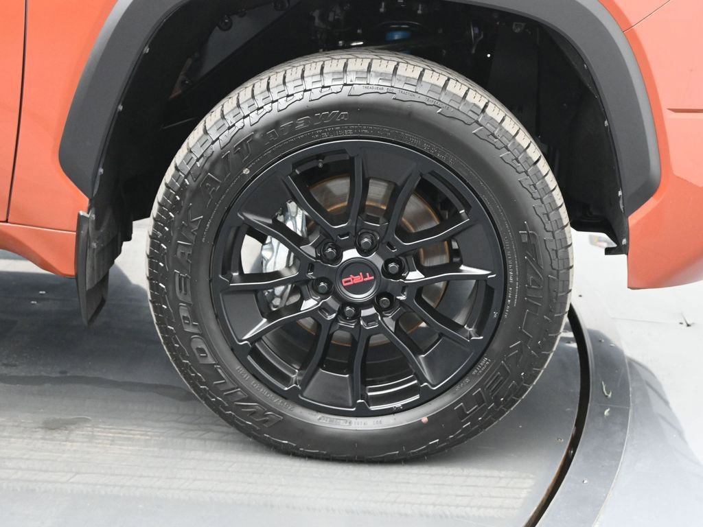 Used 2025 Toyota Tundra Limited w/ TRD Off-Road Package image 26