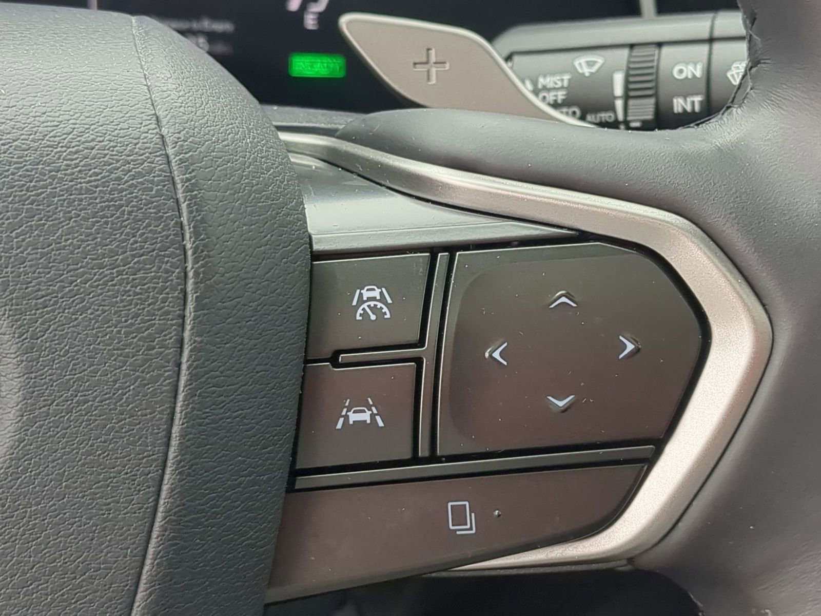 Used 2023 Lexus NX 350h AWD w/ Towing Package (2000 Lbs) image 28