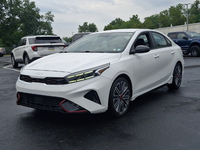 Used 2023 Kia Forte GT FWD image 6
