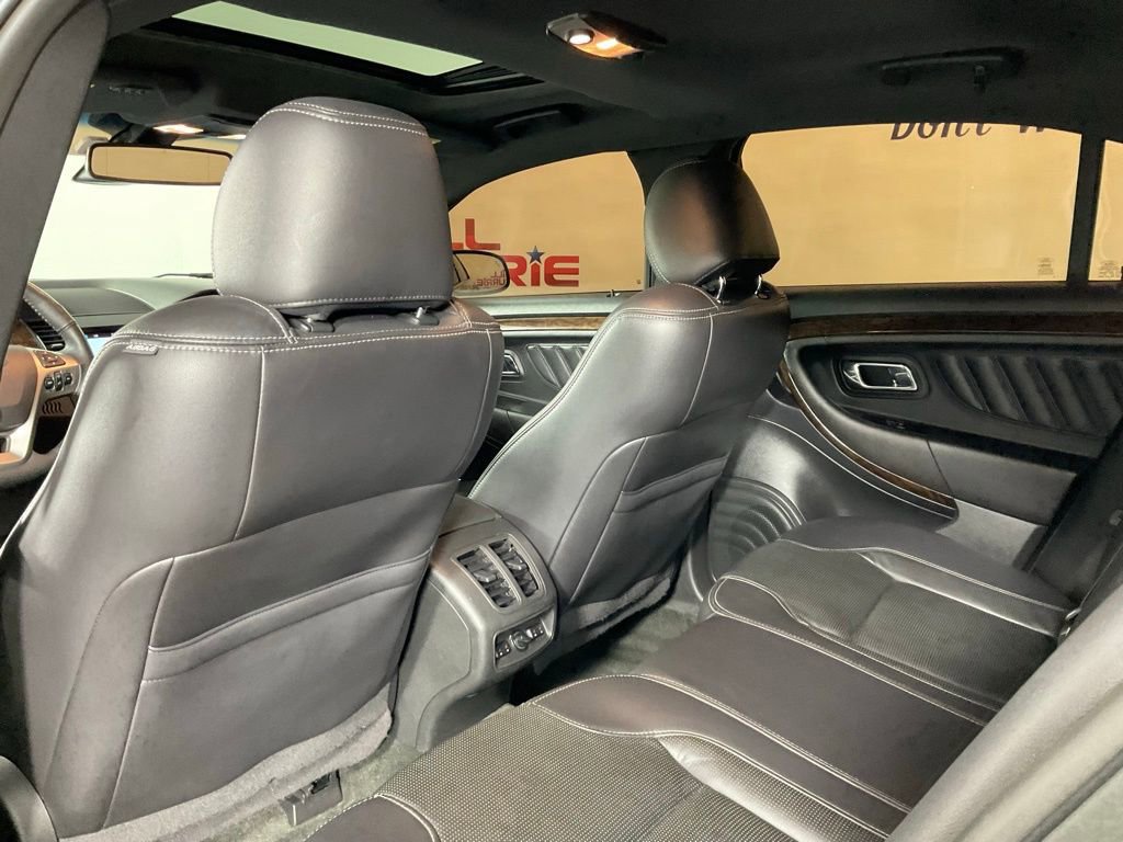 Certified 2018 Ford Taurus Limited image 15