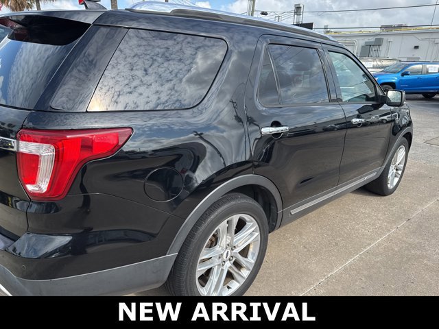 Certified 2017 Ford Explorer Limited image 2