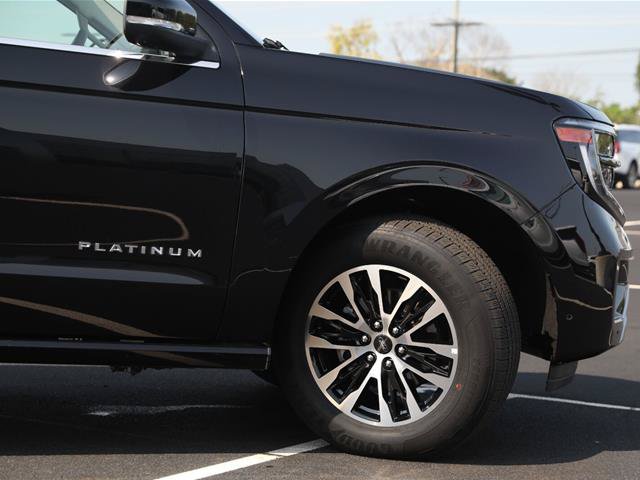 Certified 2025 Ford Expedition Max Platinum AWD/4WD image 6