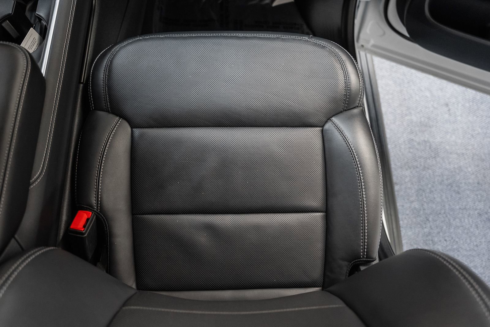 Certified 2025 Ford Expedition Max Platinum image 46