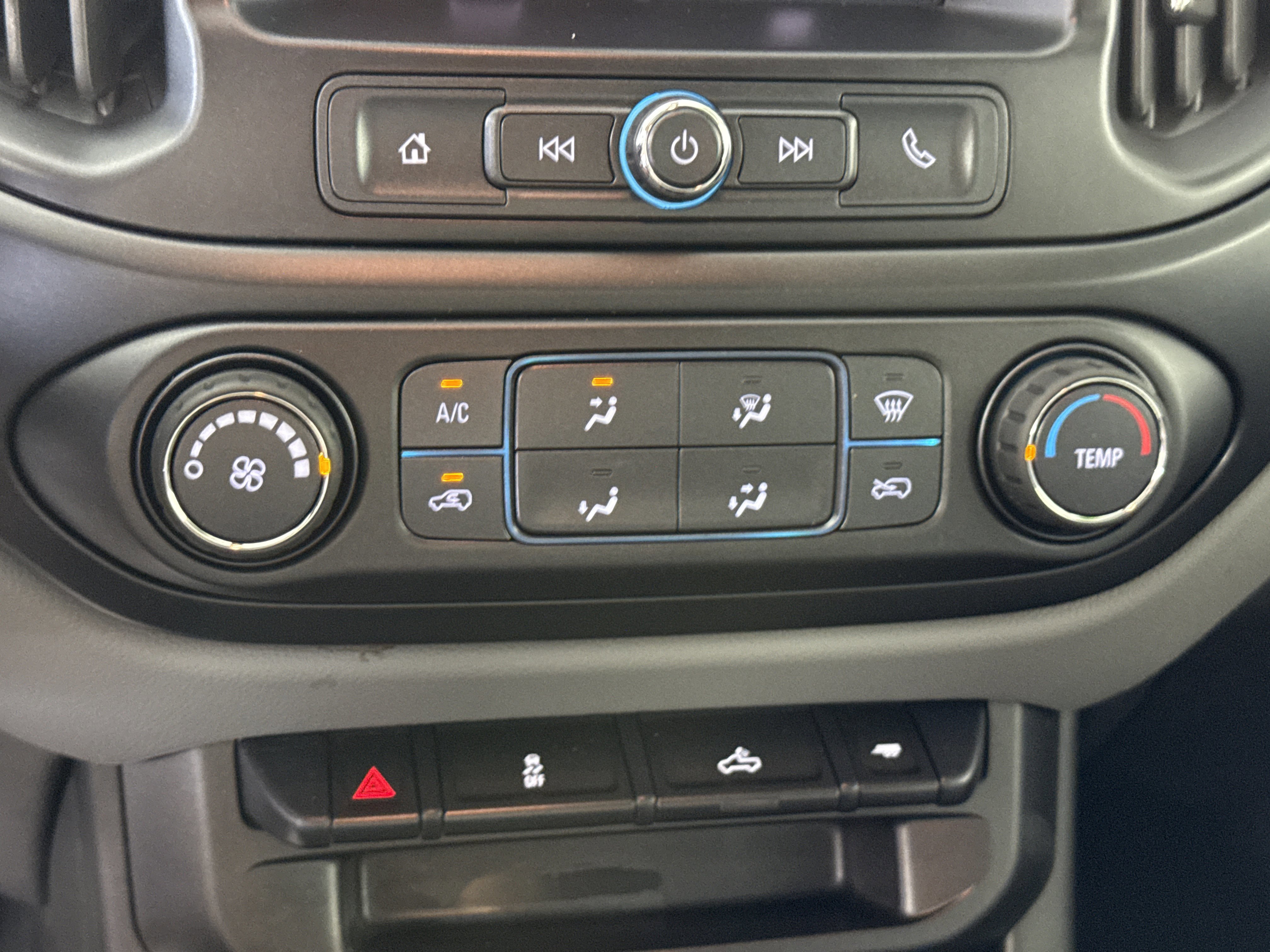 Used 2021 Chevrolet Colorado W/T w/ Custom Special Edition image 20