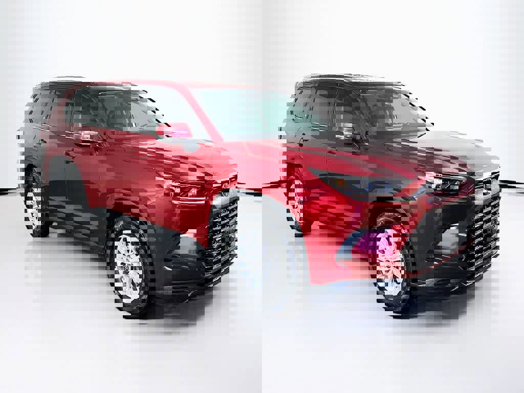 Used 2024 Toyota Grand Highlander XLE image 7