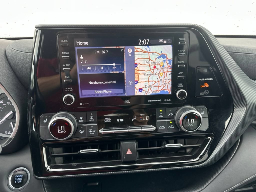 Used 2021 Toyota Highlander XSE AWD/4WD image 46