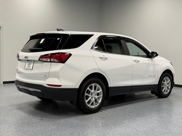 Used 2022 Chevrolet Equinox LT FWD image 12