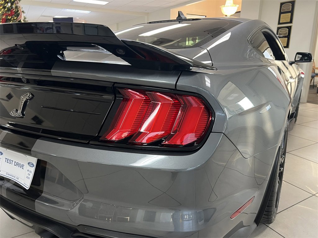 Certified 2021 Ford Mustang Shelby GT500 w/ Technology Package image 17