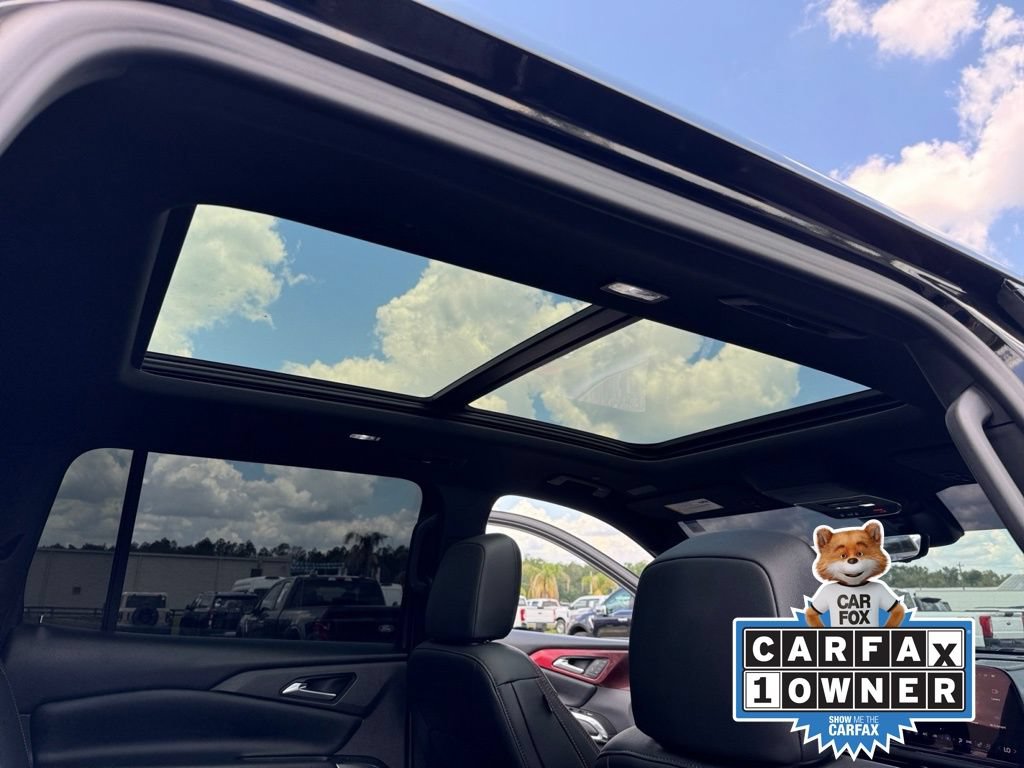 Used 2026 Chevrolet Traverse RS FWD image 34