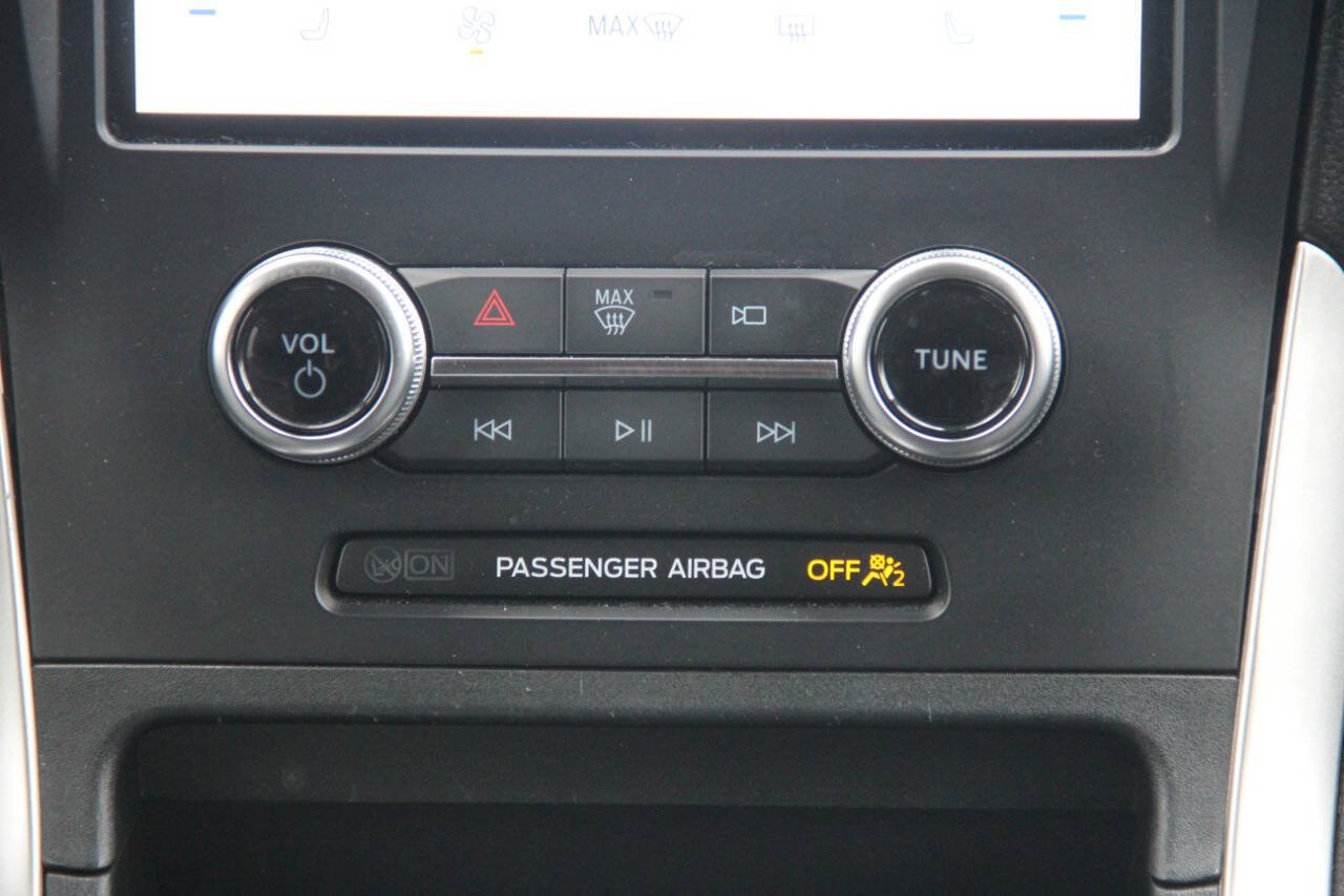 Certified 2024 Ford Edge SEL AWD/4WD image 21