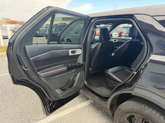Certified 2022 Ford Explorer ST-Line image 12