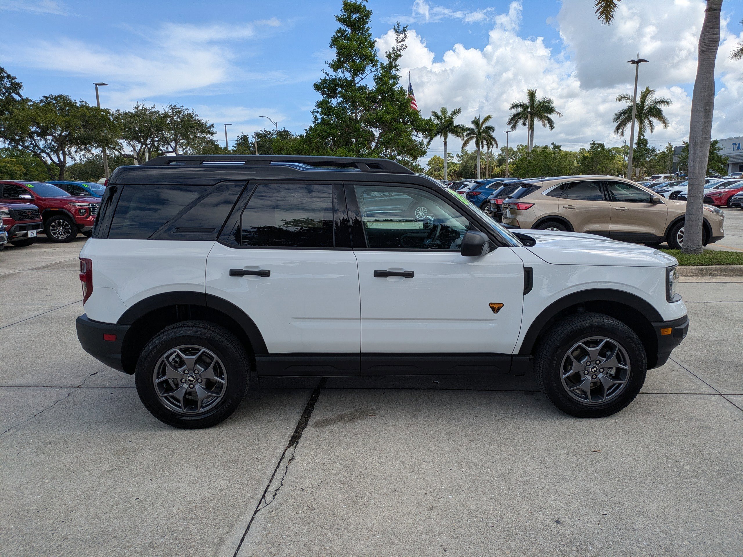 Certified 2024 Ford Bronco Sport Badlands AWD/4WD image 3