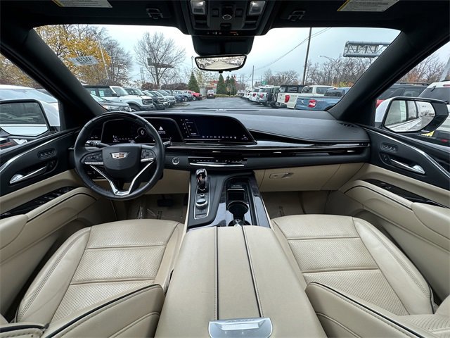 Used 2023 Cadillac Escalade ESV Premium Luxury w/ Performance Package image 11