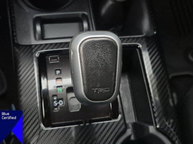 Used 2017 Toyota 4Runner TRD Off-Road AWD/4WD image 26