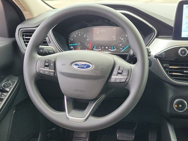 Certified 2020 Ford Escape SE image 19