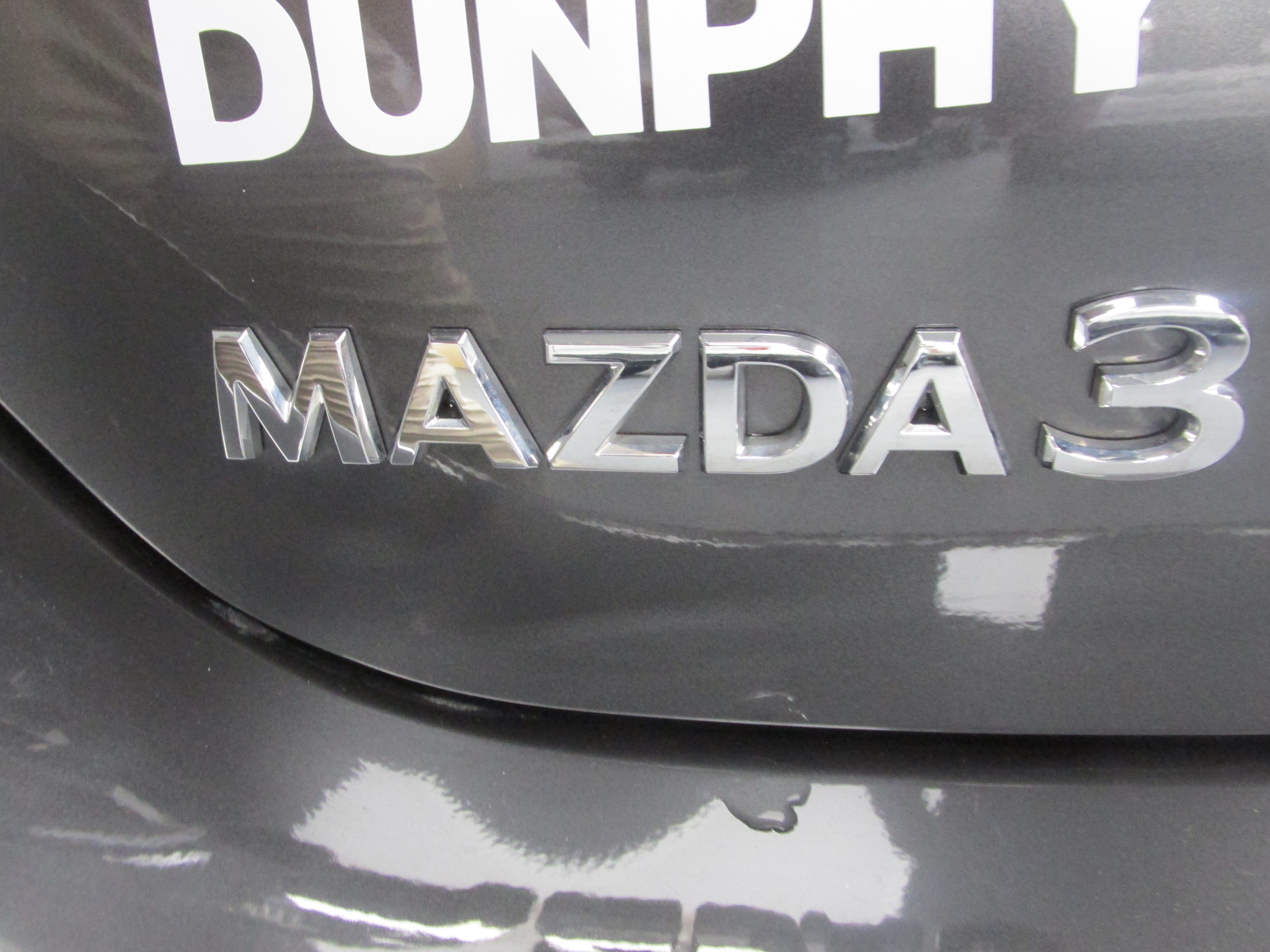 Used 2024 MAZDA MAZDA3 s FWD image 19