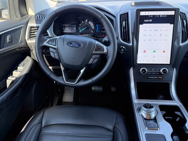 Certified 2024 Ford Edge SEL w/ Convenience Package AWD/4WD image 8
